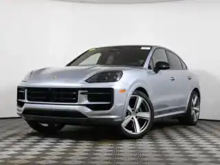 2026 Porsche Cayenne GTS's photo