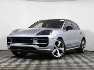 2026 Porsche Cayenne GTS's photo