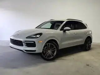 2023 Porsche Cayenne Platinum Edition's photo