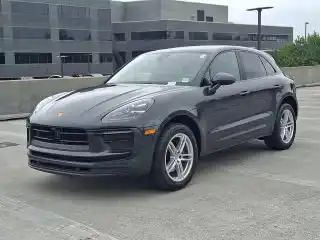 2023 Porsche Macan Base's photo