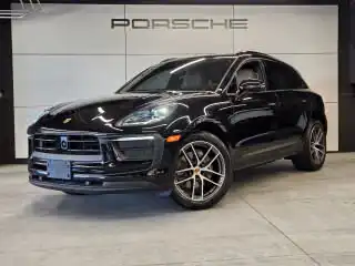 2024 Porsche Macan T's photo