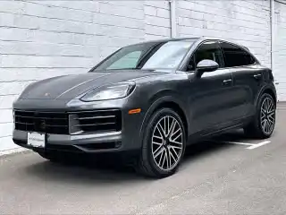 2026 Porsche Cayenne Base's photo