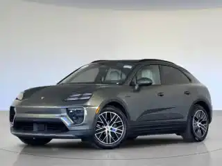 2025 Porsche Macan Macan 4 Electric's photo