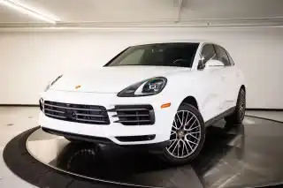 2023 Porsche Cayenne Platinum Edition's photo