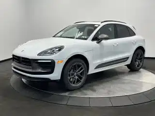 2025 Porsche Macan T's photo