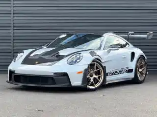 2025 Porsche 911 GT3 RS's photo