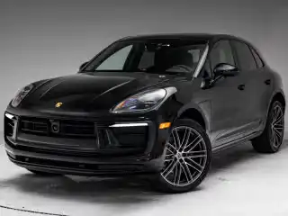 2026 Porsche Macan T's photo