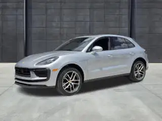 2023 Porsche Macan Base photo 1