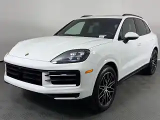 2026 Porsche Cayenne Base's photo
