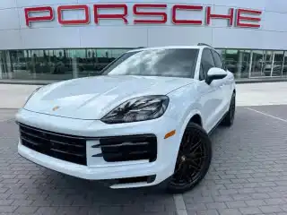 2026 Porsche Cayenne Base's photo