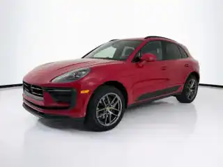 2025 Porsche Macan Base's photo