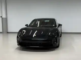 2026 Porsche Taycan GTS's photo