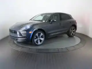 2024 Porsche Macan Base's photo