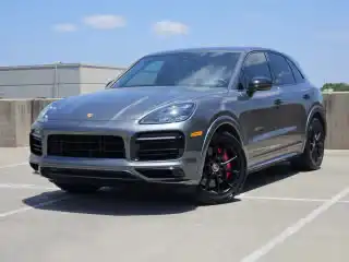 2021 Porsche Cayenne GTS's photo