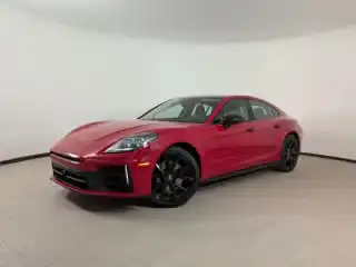 2026 Porsche Panamera 4's photo