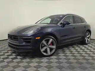 2023 Porsche Macan S's photo