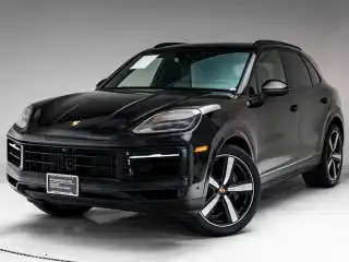 2026 Porsche Cayenne Base's photo