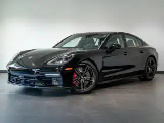 2018 Porsche Panamera Turbo's photo
