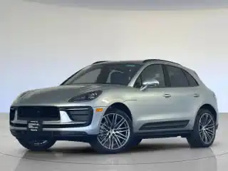 2026 Porsche Macan T's photo