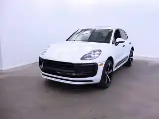 2024 Porsche Macan Base's photo