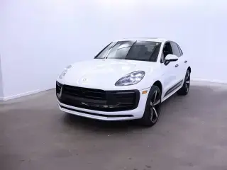 2024 Porsche Macan Base photo 5