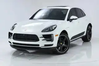 2021 Porsche Macan S's photo