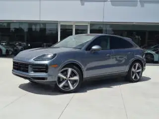 2026 Porsche Cayenne Base photo 1
