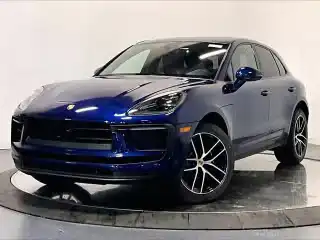 2026 Porsche Macan T's photo