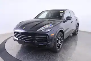 2020 Porsche Cayenne Base's photo