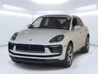 2026 Porsche Macan S's photo