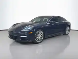 2018 Porsche Panamera 4S's photo