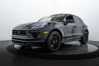 2026 Porsche Macan GTS photo 1