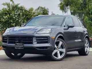 2026 Porsche Cayenne Base's photo