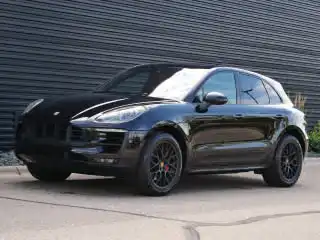 2018 Porsche Macan GTS's photo