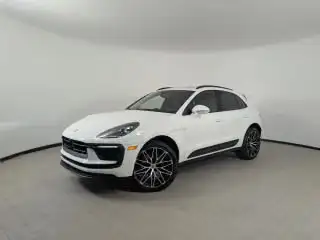 2026 Porsche Macan T's photo