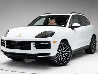 2026 Porsche Cayenne Base's photo
