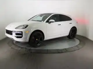 2025 Porsche Cayenne E-Hybrid's photo