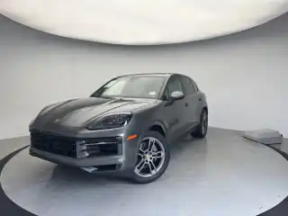 2024 Porsche Cayenne Base's photo
