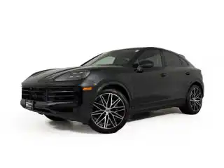 2025 Porsche Cayenne Base's photo