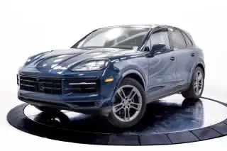 2025 Porsche Cayenne Base's photo