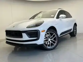 2026 Porsche Macan's photo