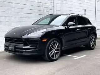 2025 Porsche Macan T's photo