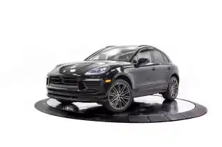 2026 Porsche Macan T's photo