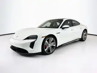 2024 Porsche Taycan 4S's photo