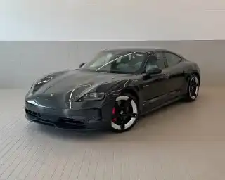 2025 Porsche Taycan 4S's photo