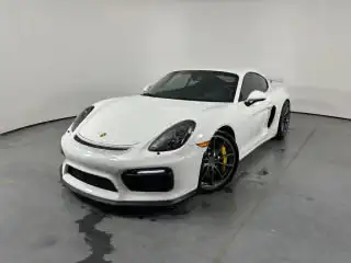 2016 Porsche Cayman GT4's photo
