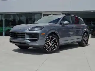 2026 Porsche Cayenne Base's photo