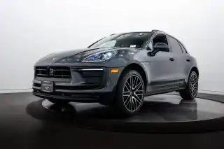 2026 Porsche Macan T's photo