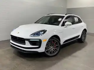 2026 Porsche Macan S's photo
