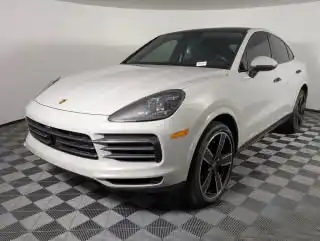 2022 Porsche Cayenne Platinum Edition S's photo
